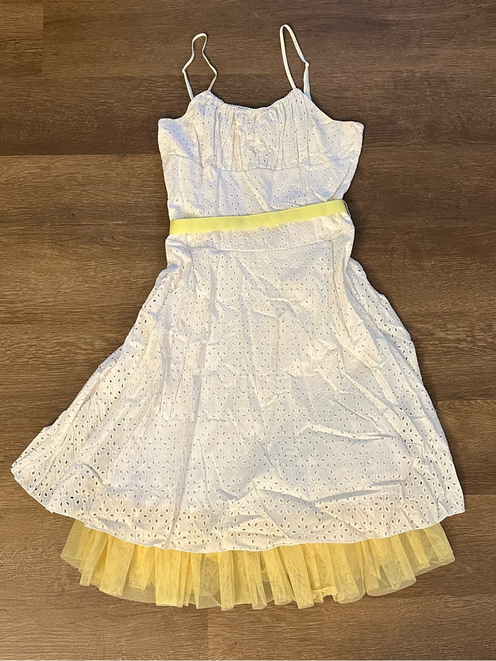 90’s/20’s Alloy white eyelet sundress with yellow tulle trim